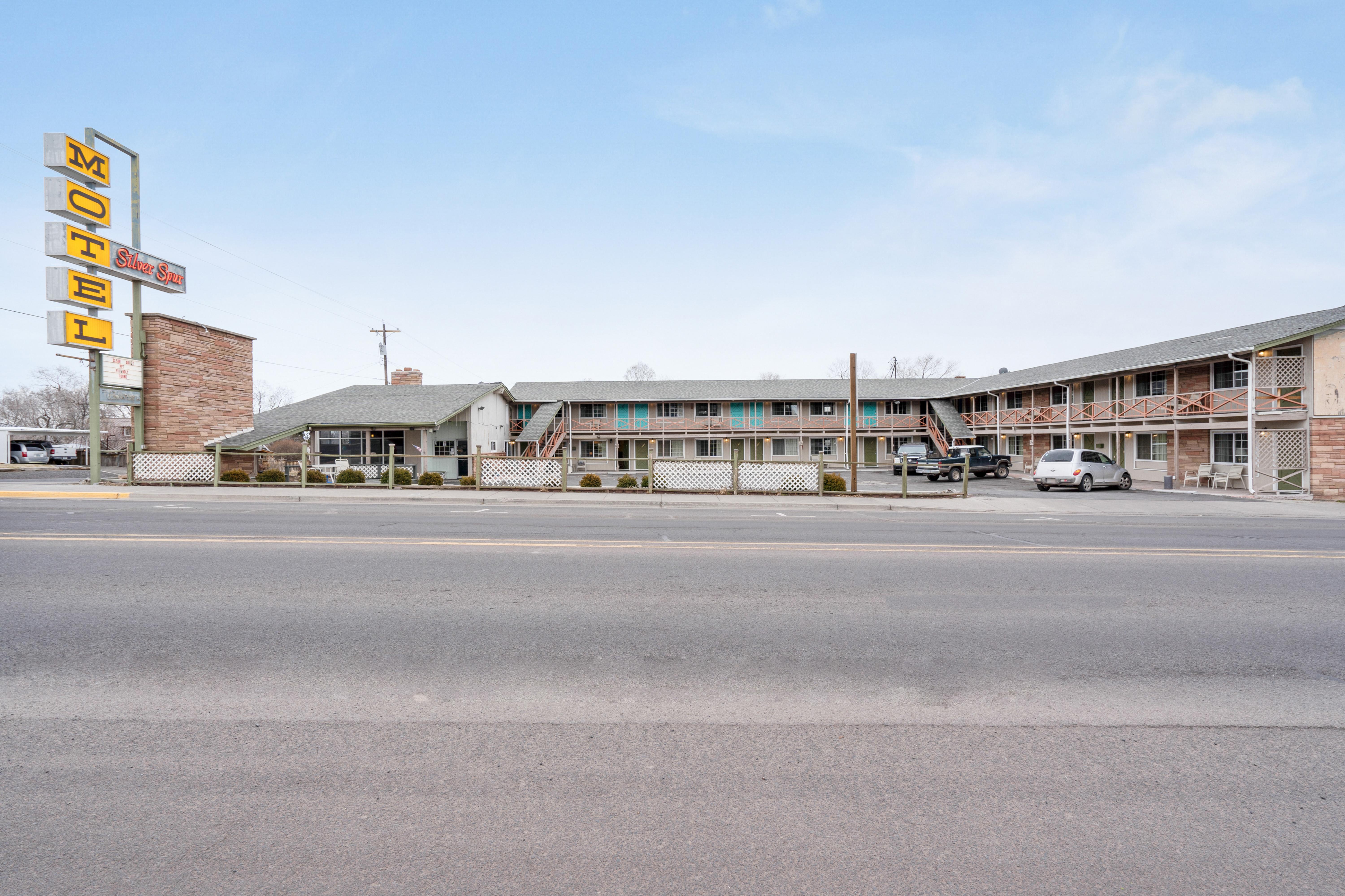Oyo Silver Spur Burns Hwy 20 Esterno foto